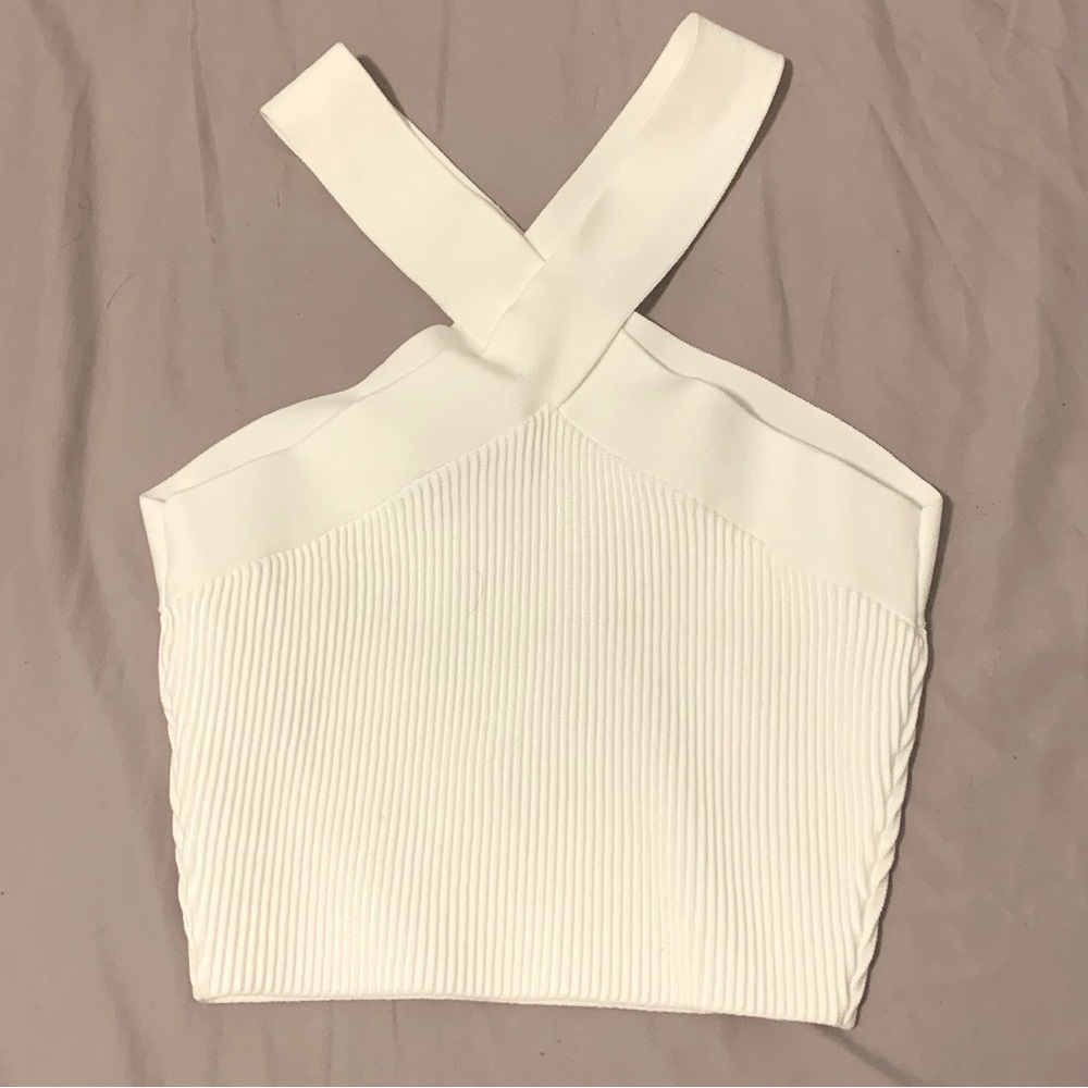 Aritzia Babaton Sculpt Knit Criss Cross Cropped Tank